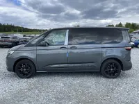 Neu VW Multivan Life 150 PS (110 kW) 2026 Grau, indiumgrau metallic (x3) Van / Kleinbus