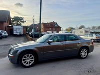 Second-hand Chrysler 300C 218 CP (160 kW) 2007 Gri Berlinǎ