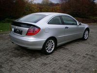 Gebraucht Mercedes CL180 143 PS (105 kW) 2003 Silber metallic Coupé