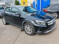 Gebraucht Mercedes GLA200 136 PS (100 kW) 2014 Schwarz SUV