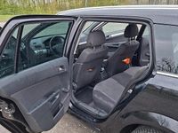 Second-hand Opel Astra 110 CP (80 kW) 2010 Negru Break