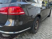Usado VW Passat 140 HP (102 kW) 2012 Castanho Carrinha