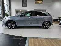 Nowe Kia Ceed 101 KM (74 kW) 2026 Srebrny Hatchback