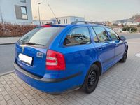 Gebraucht Skoda Octavia Team Edition 105 PS (77 kW) 2008 Blau Kombi