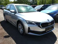 Neu Skoda Octavia Selection 150 PS (110 kW) 2025 Brillantsilber metallic Kombi