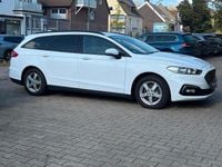 Używany Ford Mondeo 150 KM (110 kW) 2021 Biały Sedan/Limuzyna