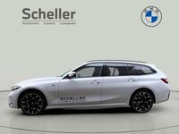 Gebraucht BMW 330e M Sport 292 PS (214 kW) 2025 Alpinweiss iii Kombi