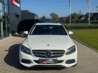 Gebraucht Mercedes C200 184 PS (135 kW) 2017 Weiß Limousine