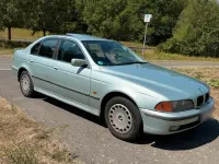 Gebraucht BMW 523 125 PS (91 kW) 1999 Grün Limousine