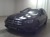 Gebraucht Mercedes E220 200 PS (147 kW) 2022 Schwarz