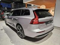 Neu Volvo V60 Plus 197 PS (144 kW) 2026 Aurora silver Kombi