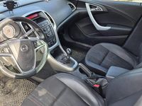 Gebraucht Opel Astra 130 PS (95 kW) 2012 Schwarz Kombi