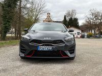 Gebraucht Kia ProCeed GT 204 PS (150 kW) 2023 Grau Kombi