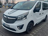Gebraucht Opel Vivaro 145 PS (106 kW) 2018 Weiß Van / Kleinbus