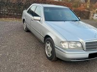 Gebraucht Mercedes C220 150 PS (110 kW) 1993 Limousine