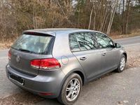 Gebraucht VW Golf VII 86 PS (63 kW) 2012 Grau Limousine