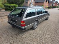 Gebraucht Mercedes 250 90 PS (66 kW) 1993 Grau Kombi