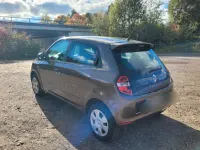 Gebraucht Renault Twingo Expression 70 PS (51 kW) 2014 Braun Kleinwagen