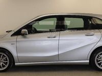 Gebraucht Mercedes B200 156 PS (114 kW) 2012 Silber Van / Kleinbus