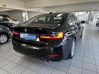 Gebraucht BMW 320 Comfort Edition 184 PS (135 kW) 2023 Schwarz Limousine