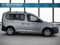 Używany VW Caddy 114 KM (83 kW) 2023 Srebrny Minivan