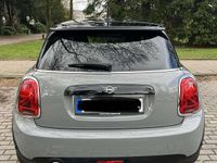 Gebraucht Mini Cooper D 116 PS (85 kW) 2018 Grau Kleinwagen