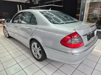 Gebraucht Mercedes E500 Avantgarde 387 PS (284 kW) 2006 Silber Limousine