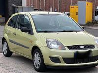 Gebraucht Ford Fiesta 69 PS (50 kW) 2006 Grün Kleinwagen