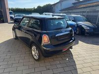 Second-hand Mini ONE 95 CP (69 kW) 2008 Negru Hatchback