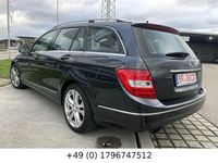 Gebraucht Mercedes C200 Avantgarde 136 PS (100 kW) 2011 Schwarz Limousine