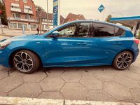 Gebraucht Ford Focus ST-Line 120 PS (88 kW) 2018 Blau Limousine