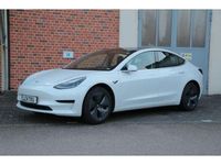 Gebraucht Tesla Model 3 225 kW (306 PS) 2019 Pearl white multicoat (metallic) Limousine