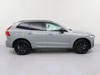 Neu Volvo XC60 Plus 250 PS (183 kW) 2026 Grau SUV