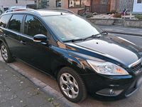 Gebraucht Ford Focus 105 PS (77 kW) 2010 Schwarz Kombi