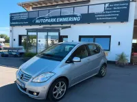 Gebraucht Mercedes A180 116 PS (85 kW) 2010 Silber Limousine