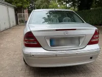 Gebraucht Mercedes C200 Elegance 116 PS (85 kW) 2001 Silber Limousine
