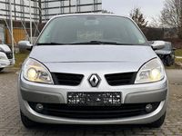 Gebraucht Renault Scénic II Avantage 111 PS (81 kW) 2007 Silber Van / Kleinbus