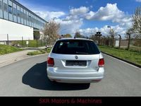 Gebraucht VW Golf VI Match 105 PS (77 kW) 2012 Silber Kleinwagen