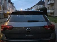 Gebraucht VW T-Roc 150 PS (110 kW) 2025 Grau SUV
