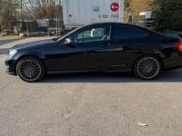 Gebraucht Mercedes C180 156 PS (114 kW) 2012 Schwarz Coupé