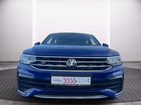 Gebraucht VW Tiguan R-line 150 PS (110 kW) 2023 Lapitz blue metallic SUV