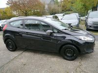 Gebraucht Ford Fiesta Trend 65 PS (47 kW) 2013 Schwarz Kleinwagen