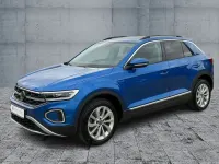 Second-hand VW T-Roc Beats 150 CP (110 kW) 2023 Albastru SUV