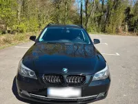 Gebraucht BMW 525 197 PS (144 kW) 2009 Schwarz Kombi