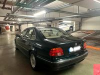Gebraucht BMW 520 150 PS (110 kW) 1997 Grün Limousine
