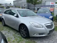Gebraucht Opel Insignia Sport 140 PS (102 kW) 2010 Silber Limousine