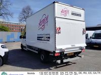 Second-hand VW Crafter 102 CP (75 kW) 2022 Alb Van