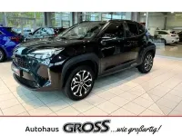 Neu Toyota Yaris Hybrid 131 PS (96 kW) 2025 SUV