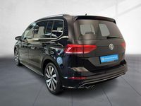 Gebraucht VW Touran Highline 150 PS (110 kW) 2020 Deep black perleffekt Van / Kleinbus