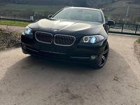 Gebraucht BMW 530 258 PS (189 kW) 2012 Schwarz Kombi
